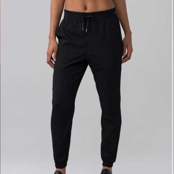 lululemon athletica Pants - Lululemon In Depth Jogger Black Size 12